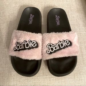 Barbie slides pink faux fur